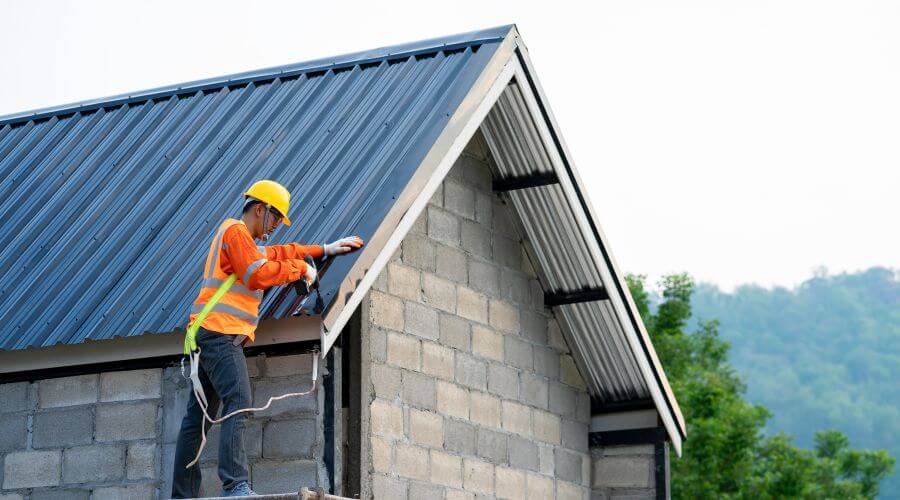 Expert Emergency Roof Repairs services in Pall Mall, TN
